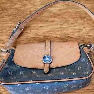 Dooney and Bourke purse (circa 1996)